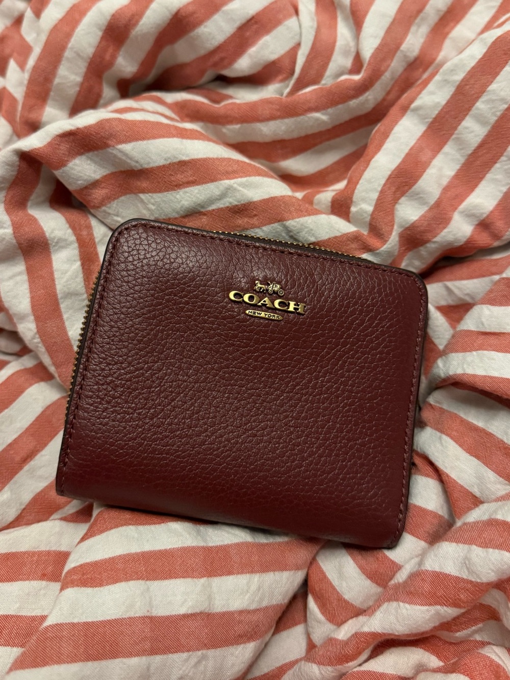 Coach New York Billfold Wallet.